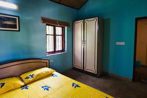 Country Villa With Modern Amenities, Santiniketan