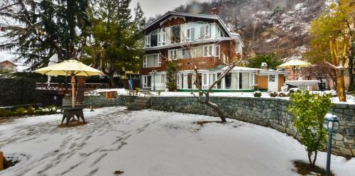 Hotel Metropolis Srinagar