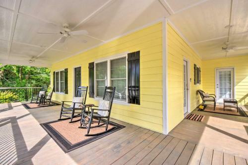 The Dahl House Cottage - Walk To Downtown!