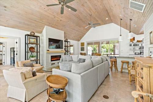 Oleander Cottage