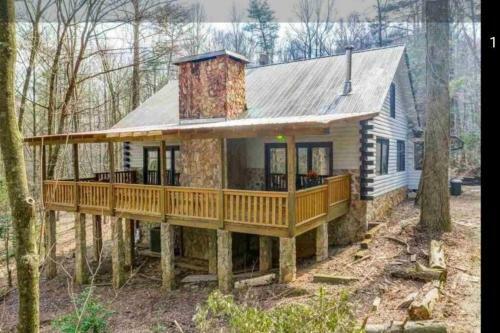 Windsong At Carte's Cabin
