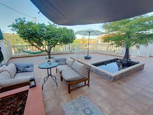 Apartment In Villa Falconera In Gandia