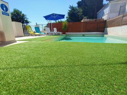 Apartment In Villa Falconera In Gandia