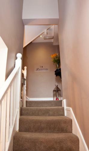 Hostal 7 Cross Street Boutique Townhouse