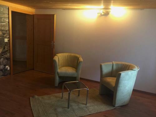 Apartamentos Ferienwohnung H�beli