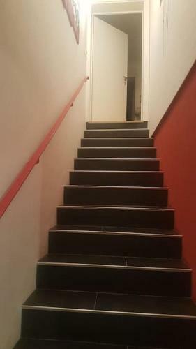 Gro�es Zimmer In Souterrain