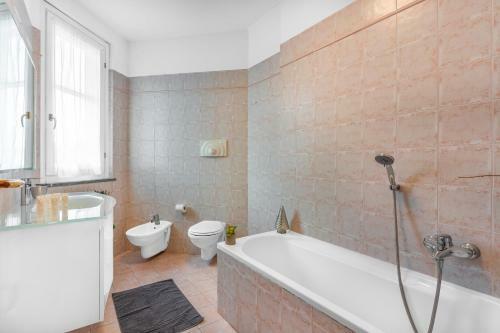 Apartamento [milano-meda] Relax And Deluxe