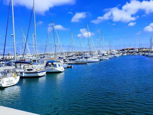 Las Brisas 71