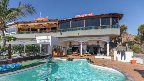 Las Brisas 71