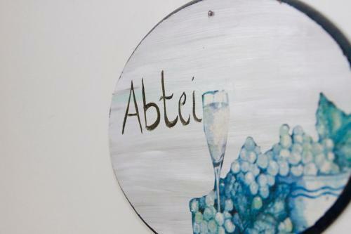 Apartamento Abtei - Wohnen Auf Einem Historischen Weingut