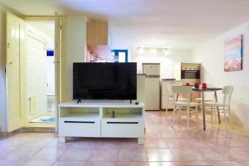 La Tata Comfy Apartment In The Old Center