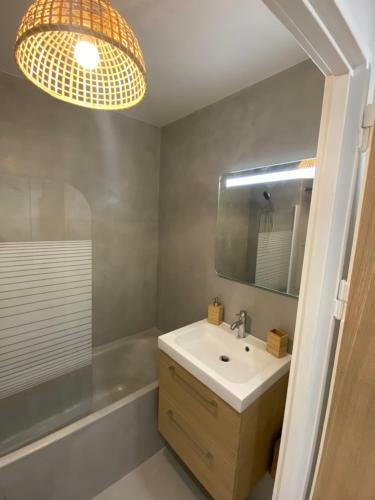 Apartamento Studio Port de Hy�res R�nov�