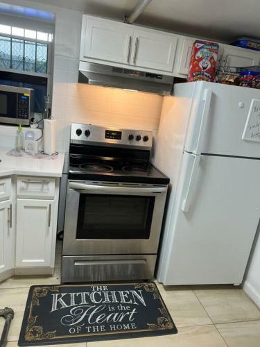 Semi-luxury 2 Bedroom In Uptown Bronx Wakefield