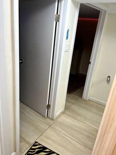 Semi-luxury 2 Bedroom In Uptown Bronx Wakefield