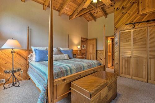 Pet-friendly Canton Cabin With Porch And Grill!
