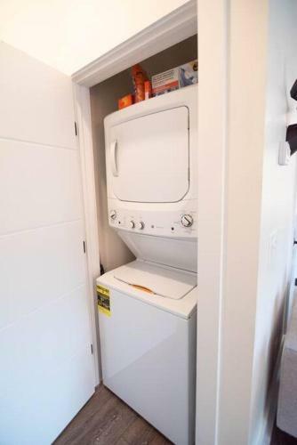 Apartamento Hottub/deck W/ Bar/parking Blueridge@ Main&pine