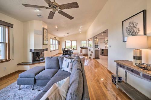Apartamento Exquisite Buxton Apt With 2 Decks And Water View!