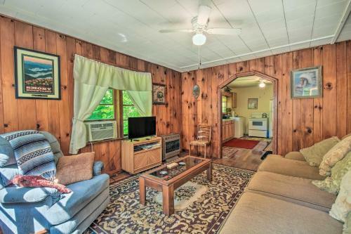 Cozy Hayesville Home In The Tusquittee Valley