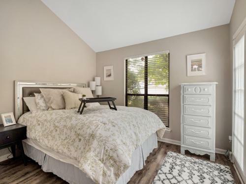 Apartamento Modern Cozy Townhome