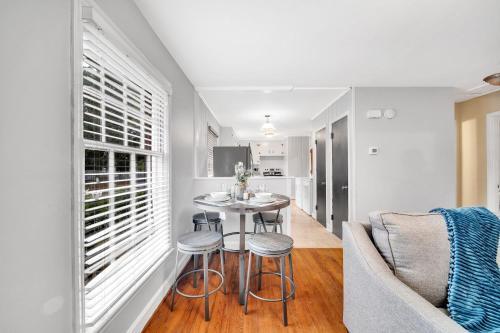 Bright 2br Duplex - Minutes Away From Uptown Charlotte