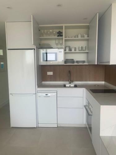 Precioso Apartamento En 1� L�nea de Mar