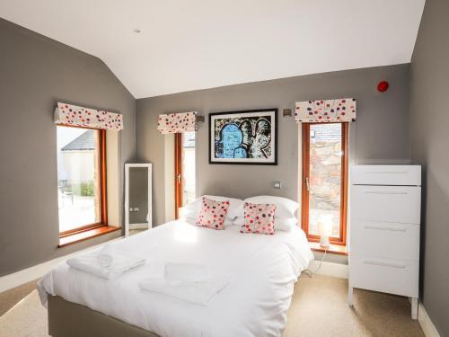Clynnog House