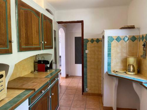 Maison de Village Avec Jardin Et Vue D�gag�e