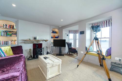 Fred's Place - Kingsand