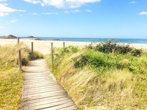 C�t� Baie