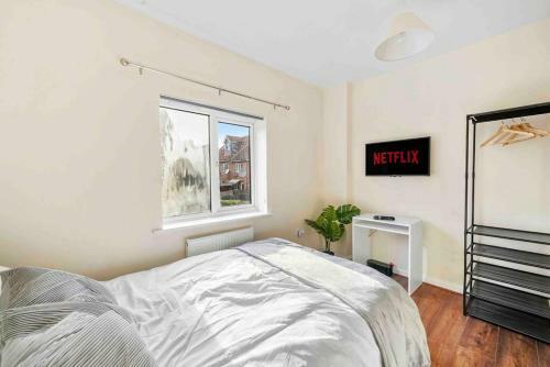 ?4 Bed Townhouse?10guests? Garden?wifi & Netflix?