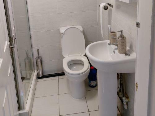 Apartamento Lovely Studio-flat With Free Parking, Free Wifi.