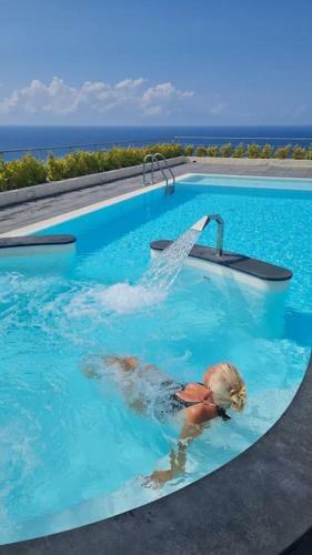 Villa Top Location - Tranquility - Pool - Garden & Sea View