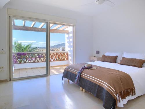 Apartamento 98 La Cala Golf, Views, Terraces, Pool, Parking