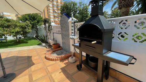 Chalet En Primera L�nea Con 150m2 de Jard�n Privado