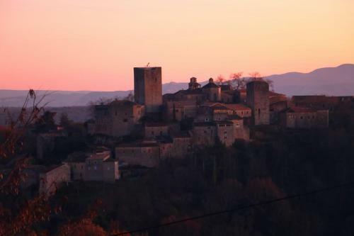 G�te Les Mimosas - 2-4 Personnes - Vue Imprenable