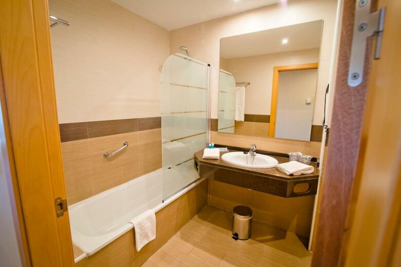 Hotel Bah�a De Almu��car