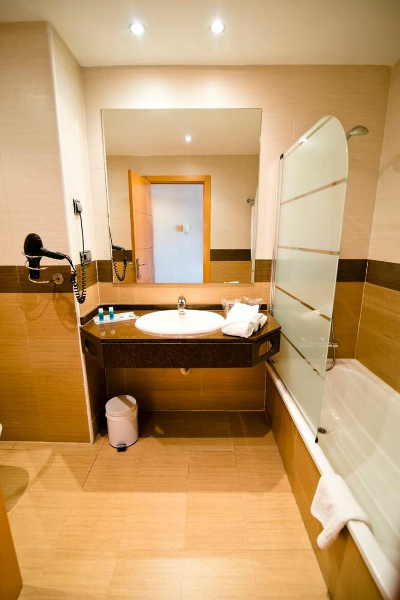 Hotel Bah�a De Almu��car