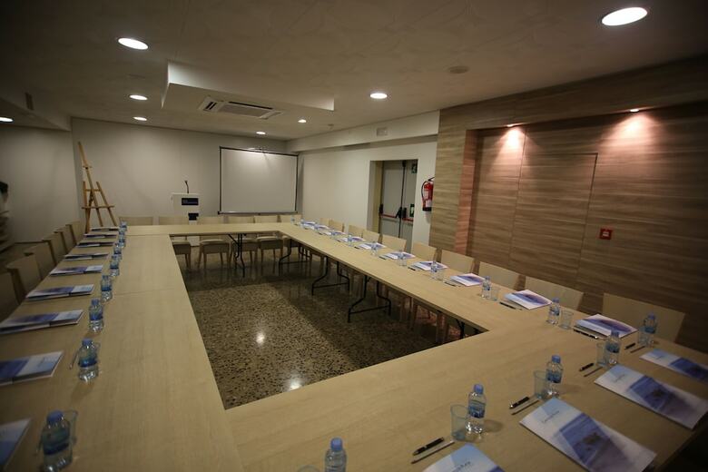 Canyelles Playa Hotel