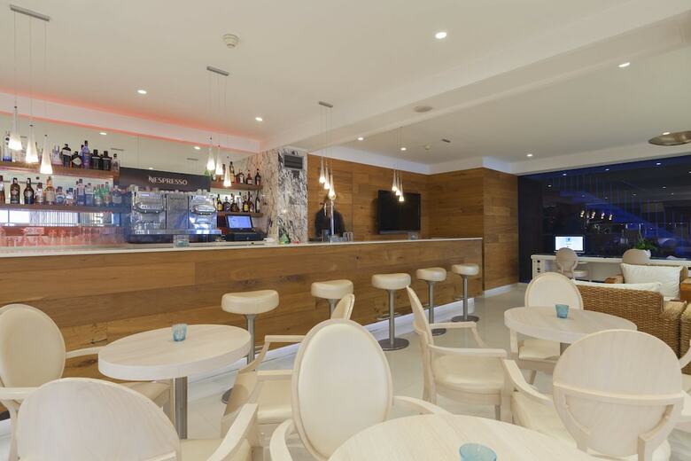 Canyelles Playa Hotel