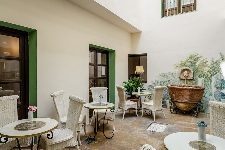 Hotel La Casona Del Arco