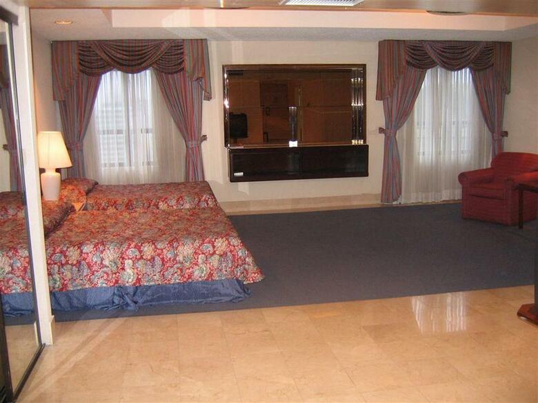 River Park Hotel Suites Port Of Miami