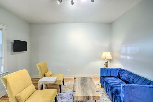 Cleveland Apartment, Walk To Lincoln Park!
