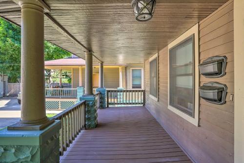 Cleveland Apartment, Walk To Lincoln Park!