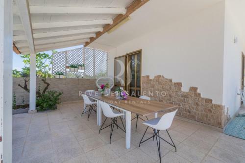 Villa Sentinella Con Piscina A Torre Dell'orso
