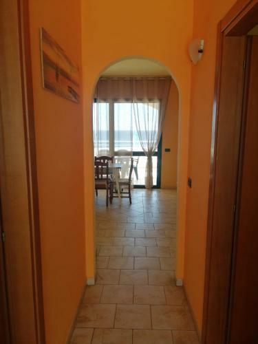 Attico Con Terrazza Fronte Mare