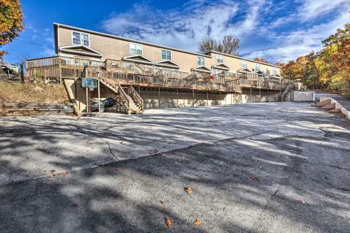 Cozy Eucha Townhome With Deck And Lake Access!