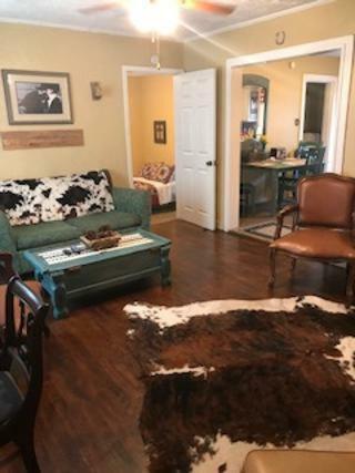 4 Bed Cowboy Home1 Mi Fort Sill- Weekly Rates!