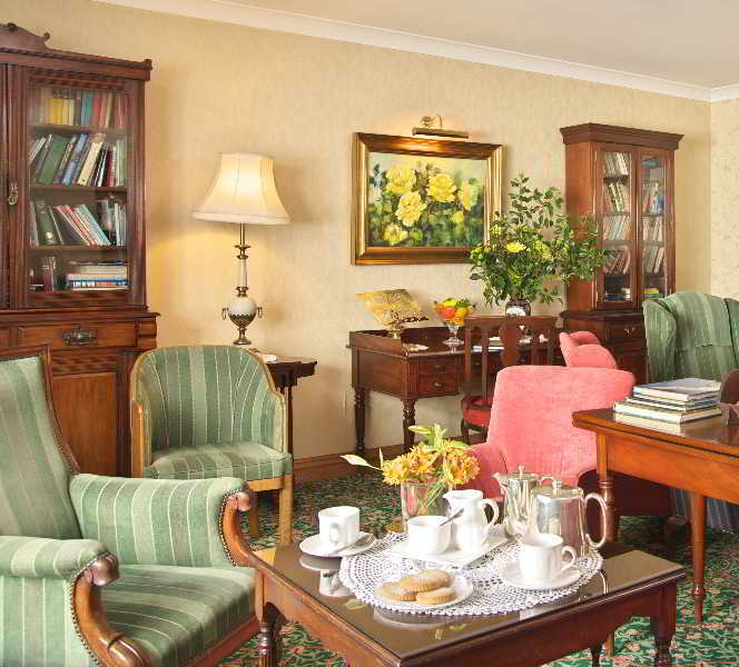 Seaview House Hotel