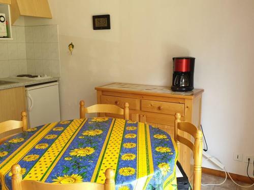 Apartamento Studio Le Biot, 1 Pi�ce, 4 Personnes - Fr-1-573-94