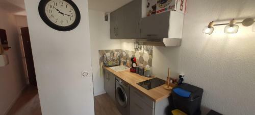 Apartamento Superbe Studio R�nov� Avec Vue, Piscine Et Balcon